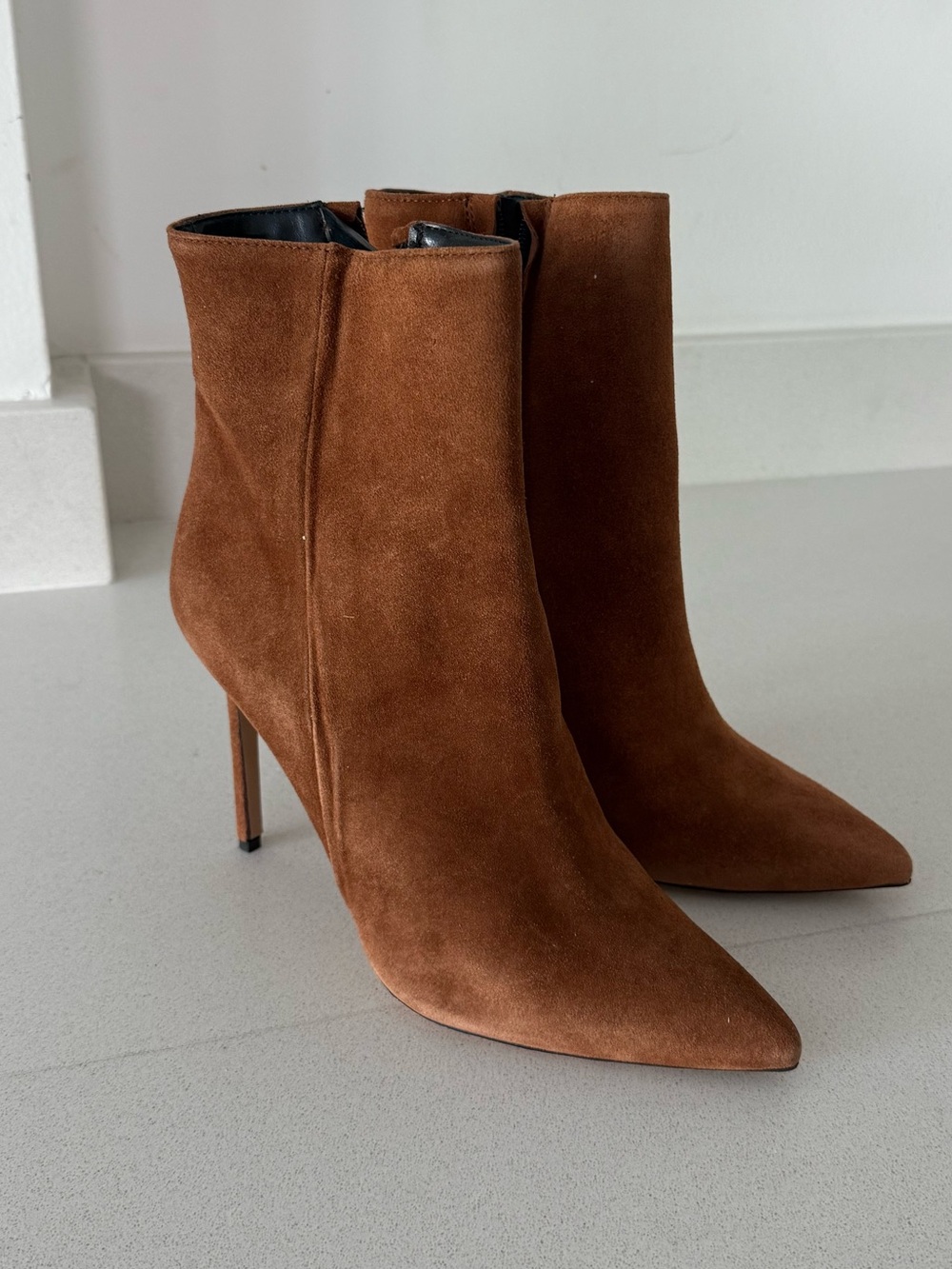 Identita Brown Suede Pointed-Toe Ankle Boots